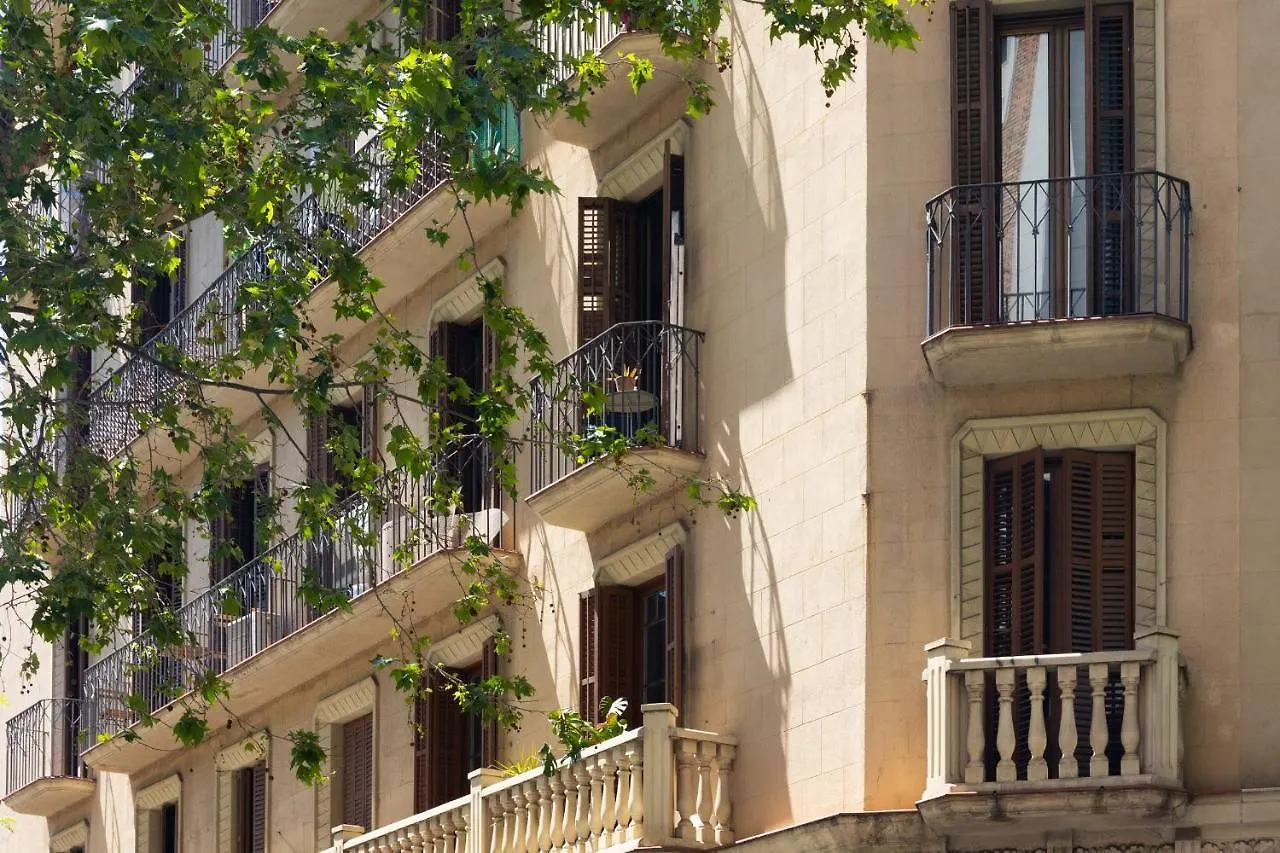 Aparteasy - Central Barcelona Studio Apartment